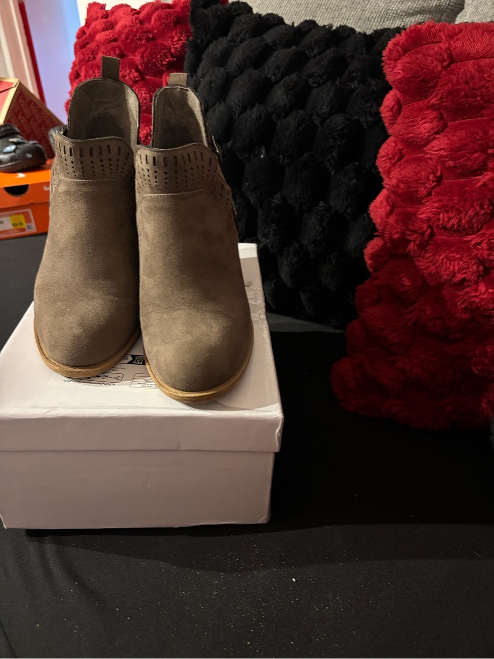 Daisy Fuentes Taupe Suede Ankle Booties with Perforated Collar